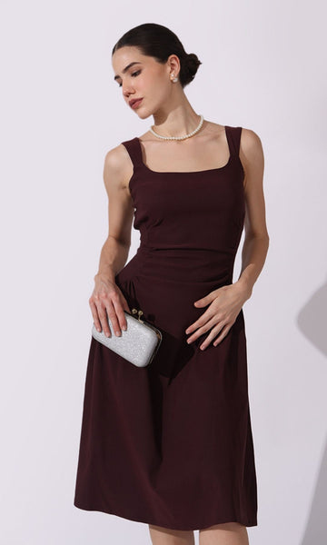 The classic sculpted dress