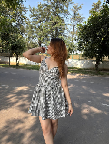Gingham Padded short dress